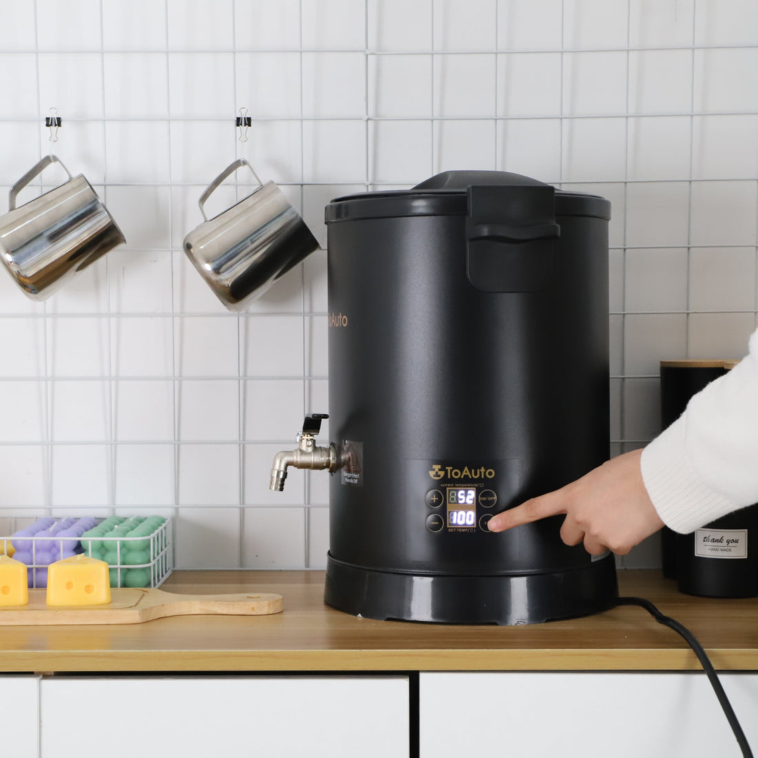 The Ultimate Guide to Wax Melters: Benefits for DIY Projects & How to Choose the Best One